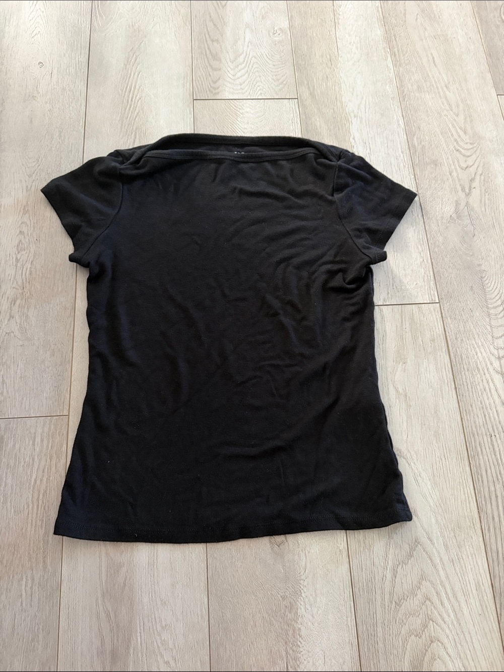 Cyrus Black Short Sleeve Women's Tee